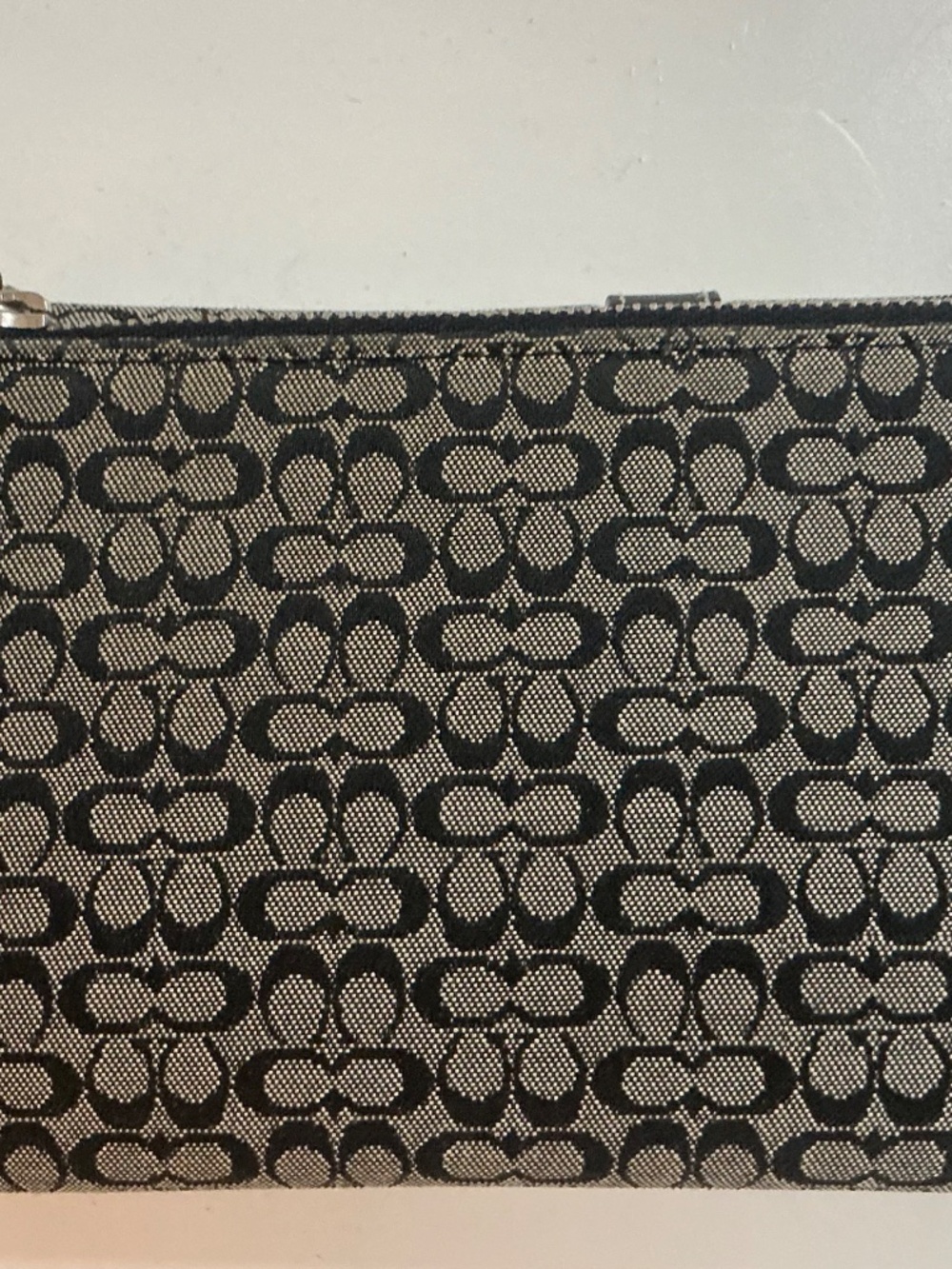 Signature COACH Long wallet - Picture 2 of 4